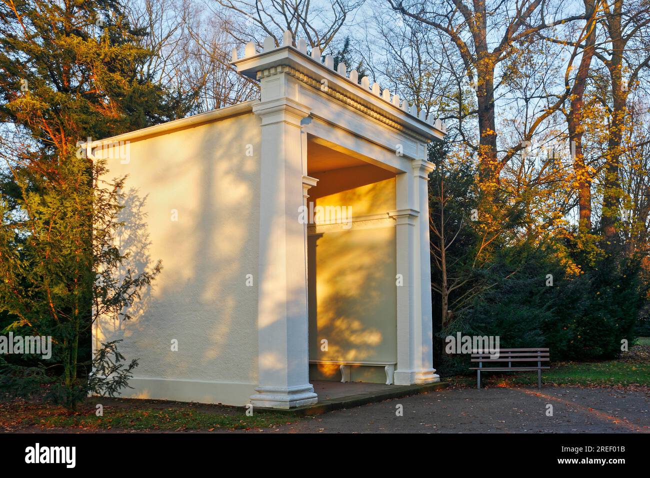 Tempio nel Parco del Luisio, riserva della biosfera dell'Elba centrale, Sassonia-Anhalt, Germania Foto Stock