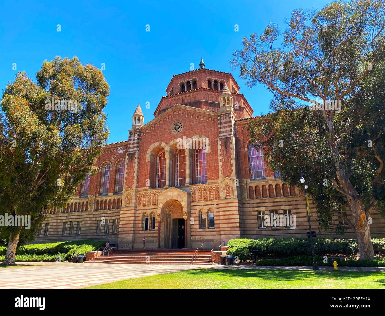 Powell Library presso l'UCLA, l'Università della California, Los Angeles, a Westwood Foto Stock