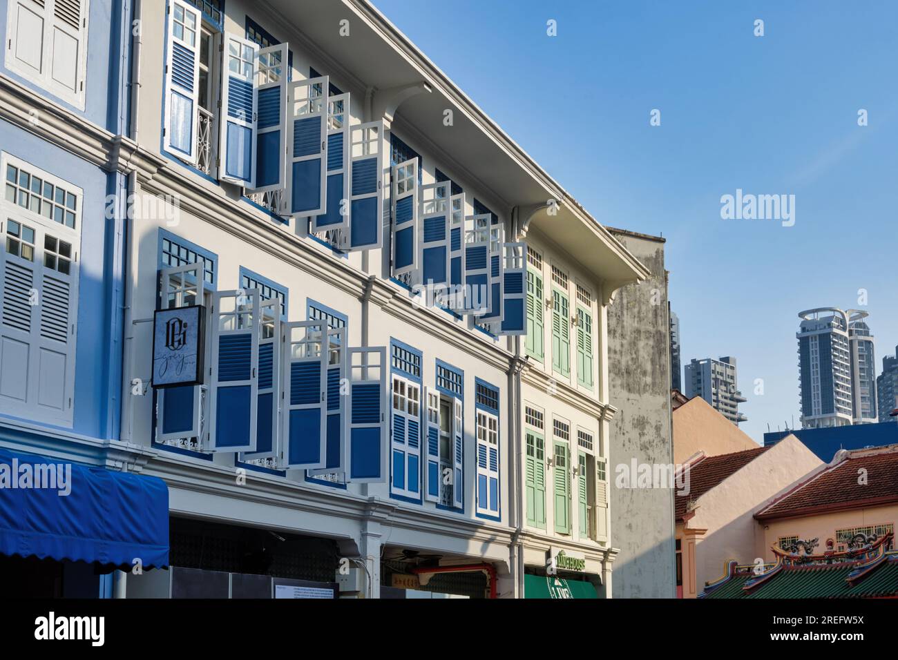 Hotel 81 Cosy, un hotel economico in Jiak Chuan Road, Keong Saik Road, Chinatown, Singapore, costruito in tradizionale stile dei primi del XX secolo Foto Stock