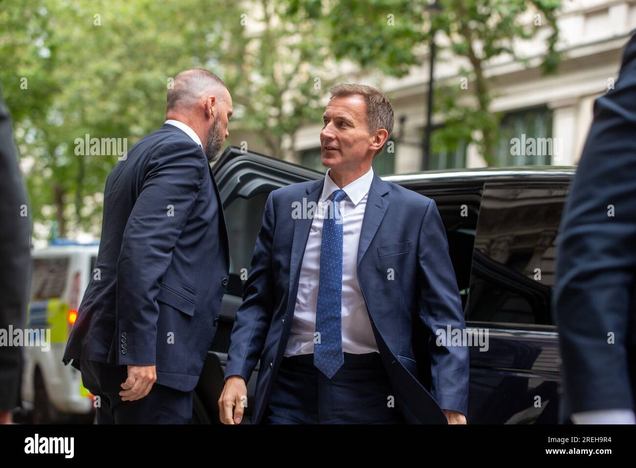 Londra, Inghilterra, Regno Unito. 28 luglio 2023. Il Cancelliere dello Scacchiere JEREMY HUNT arriva a Infected Blood Inquiry prima di dare prove. (Immagine di credito: © Tayfun salci/ZUMA Press Wire) SOLO USO EDITORIALE! Non per USO commerciale! Foto Stock
