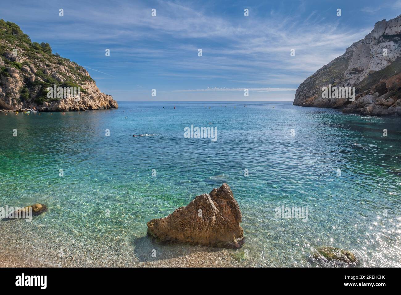 Spagna, Costa Blanca, Alicante, Javea, Spiaggia di Playa Granadella Foto Stock