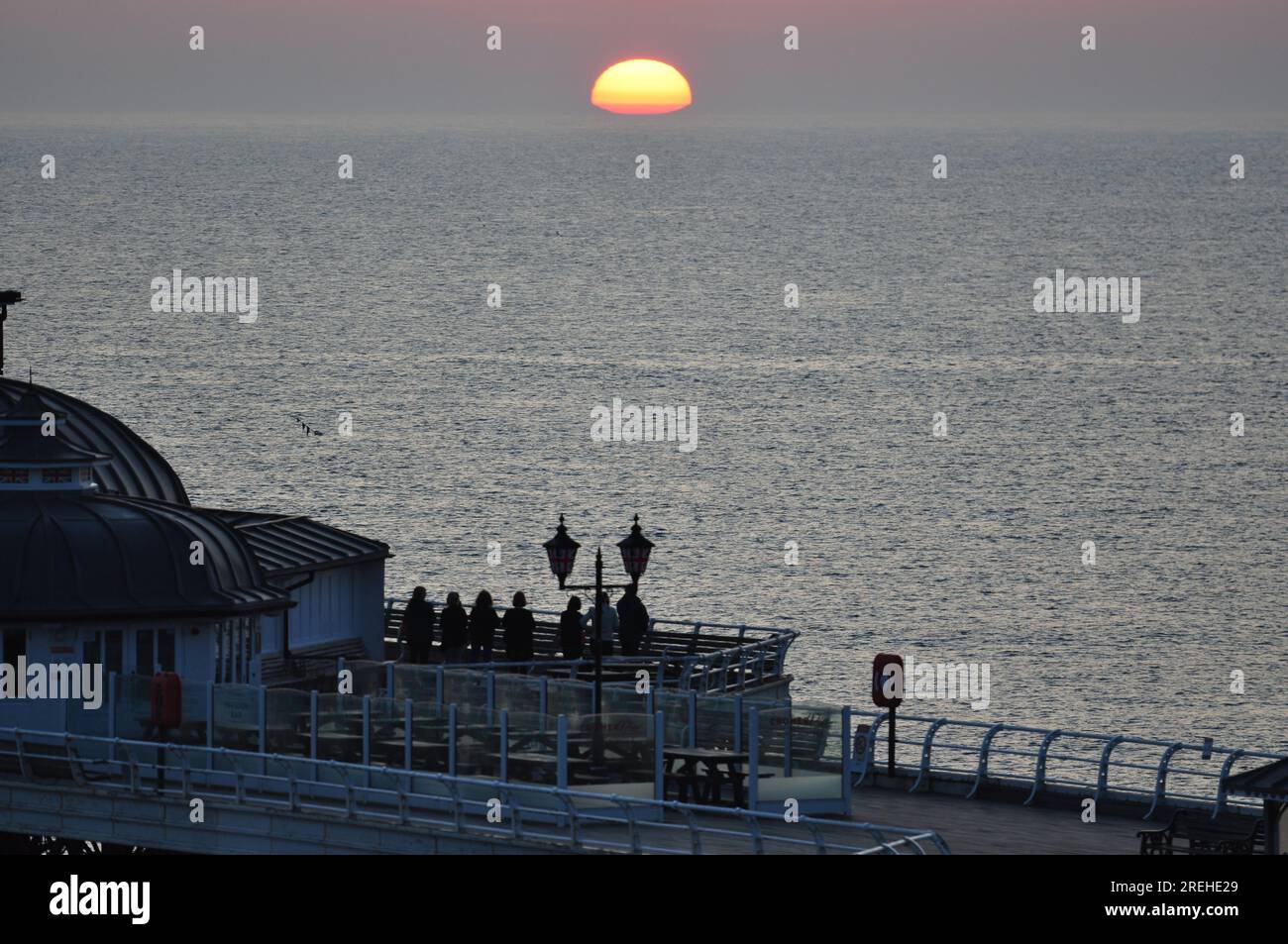 Alba di mezza estate a Cromer, 21 giugno 2023, Norfolk, Inghilterra Foto Stock