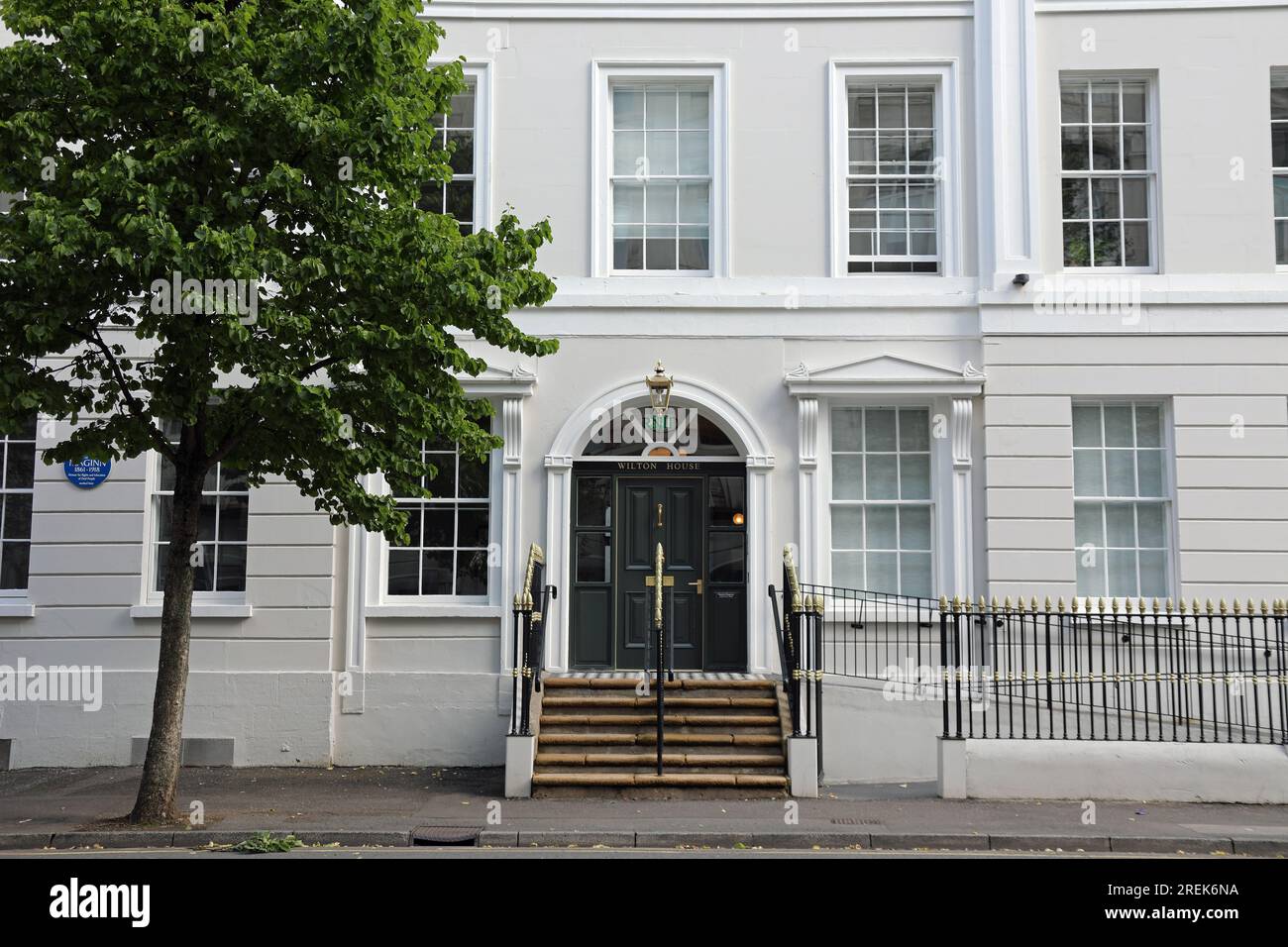 Wilton House a College Square North nel centro di Belfast Foto Stock