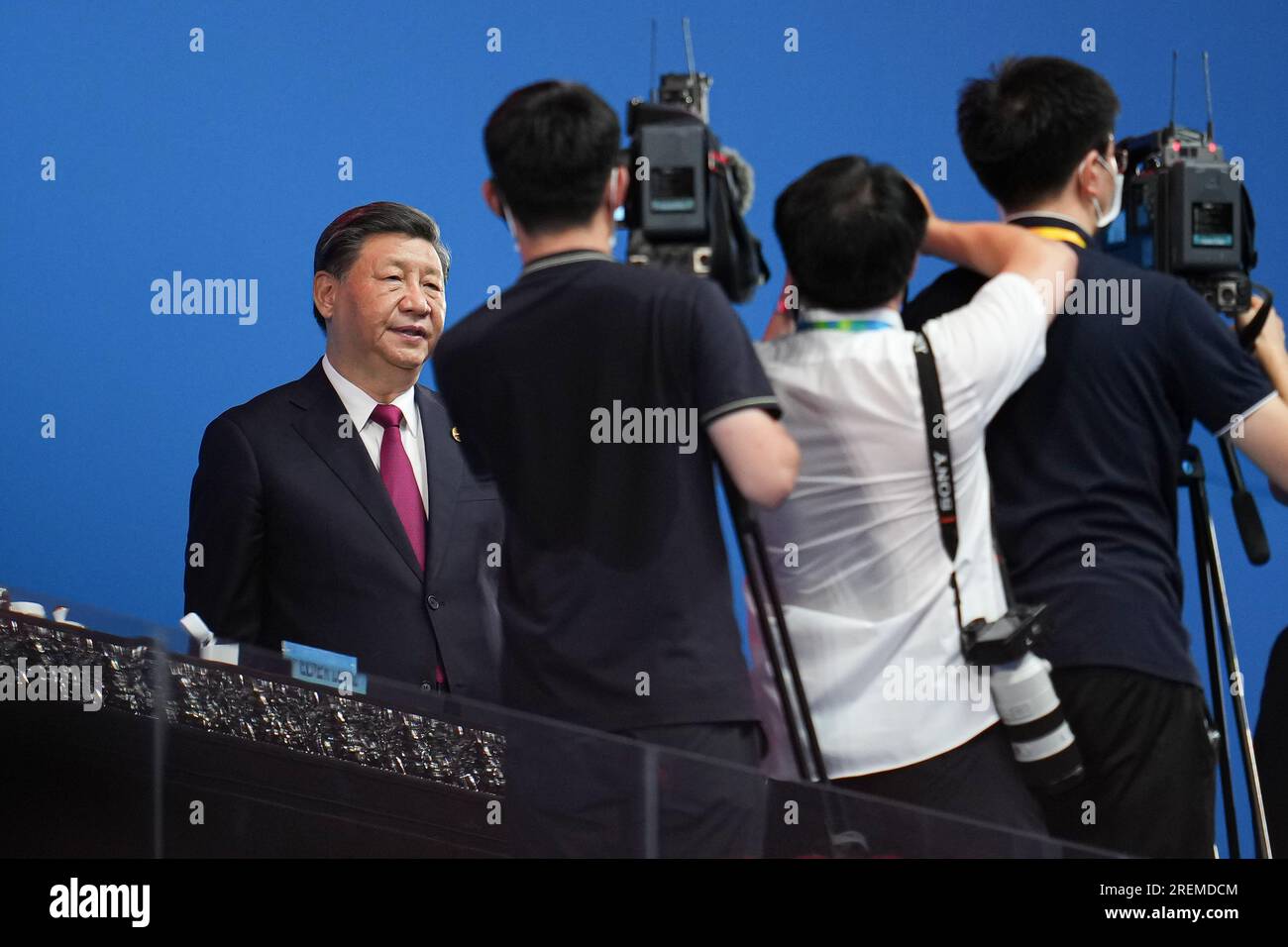 XI Jinping, 28 LUGLIO 2023: Cerimonia di apertura durante i Giochi mondiali dell'Università di Chengdu 2021 FISU Estate presso il Dongan Lake Sports Park Stadium, Chengdu, Cina. Credito: AFLO SPORT/Alamy Live News Foto Stock