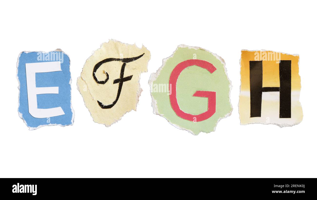Lettere e, F, G e H su carta colorata strappata . Lettere in stile nota riscatto. Foto Stock