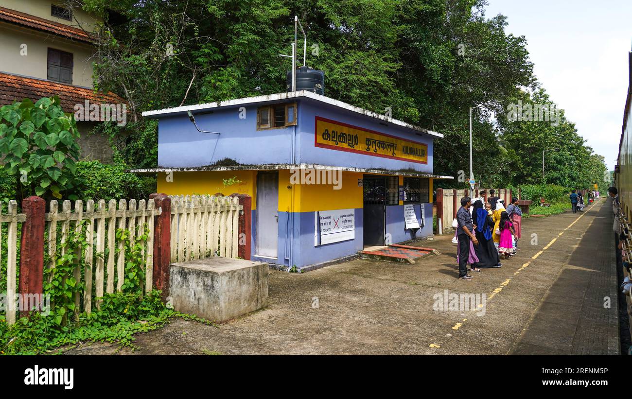 La stazione ferroviaria di Nilambur Road è un capolinea ferroviario che serve la città di Nilambur nel distretto di Malappuram del Kerala, in India. 10 luglio 2023. Foto Stock