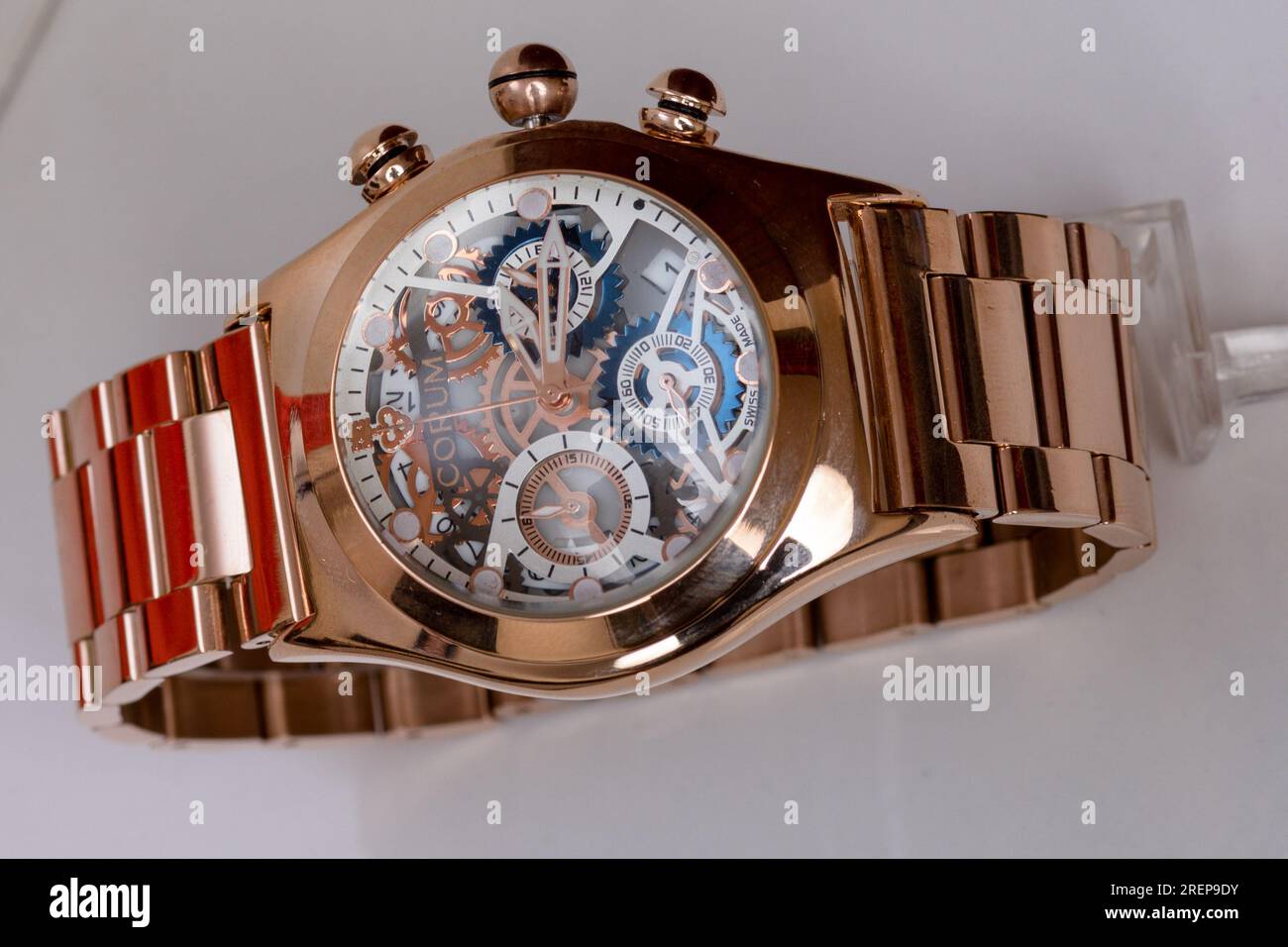 Orologio da polso orologio da polso di lusso, articoli classici e di lusso nella contea di Nairobi, Kenya, Africa orientale Foto Stock