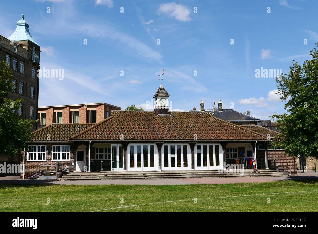 Hobbs' Pavilion, Parker's Piece, Cambridge, Inghilterra, Regno Unito (Sir Jack Hobbs) Foto Stock