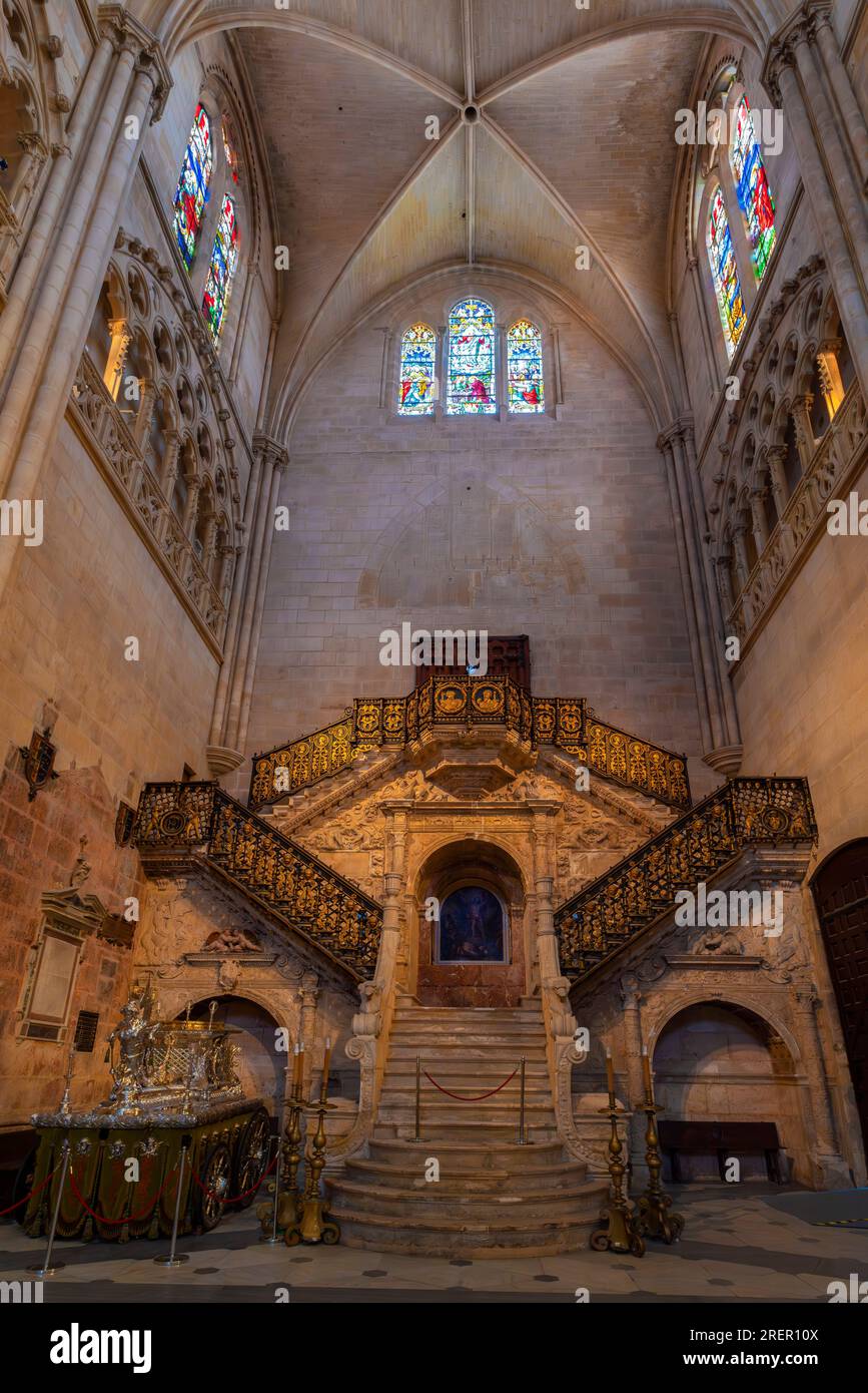 La Scala dorata della Cattedrale di Santa Maria di Burgos. È dedicato alla Vergine Maria. Provincia di Burgos, Comunità autonoma di Castil Foto Stock