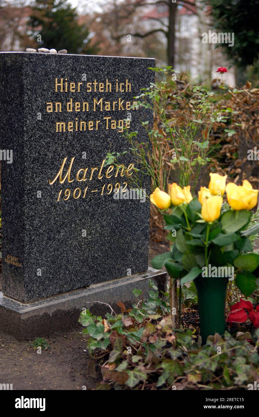 Tomba di Marlene Dietrich, Berlino, Germania, tomba, lapide Foto Stock