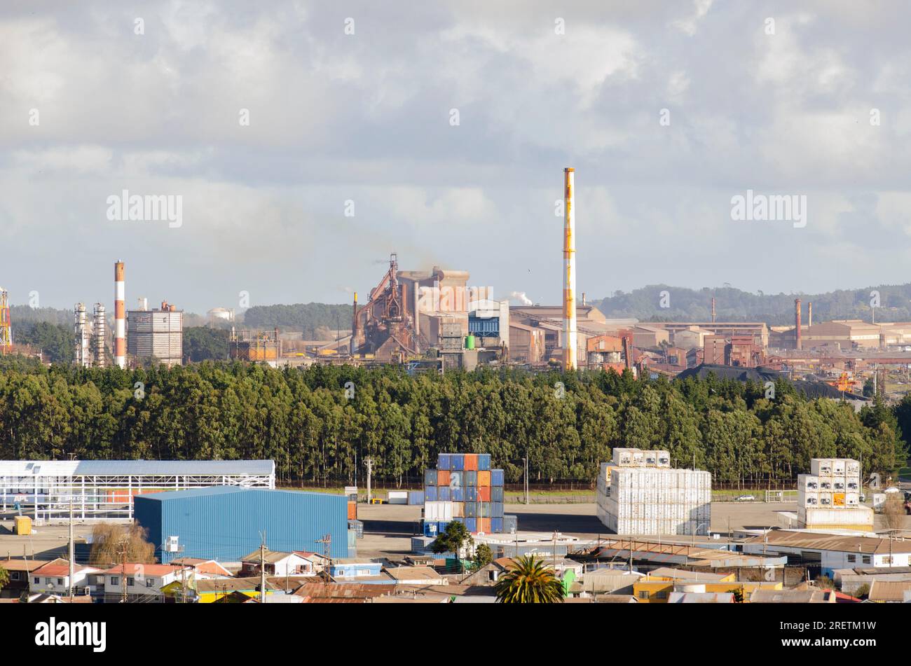 Impianti industriali dell'industria siderurgica di Huachipato a Talcahuano, Cile Foto Stock