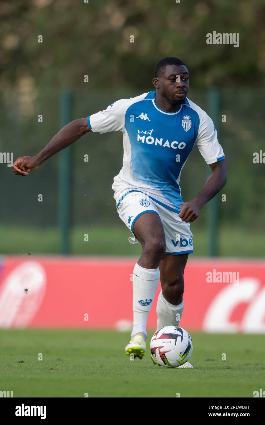 Youssouf Fofana (Monaco) durante la partita di serie A tra Bologna 2-3 Monaco allo Stadio Nicolo Galli il 28 luglio 2023 a Bologna. Credito: Maurizio Borsari/AFLO/Alamy Live News Foto Stock