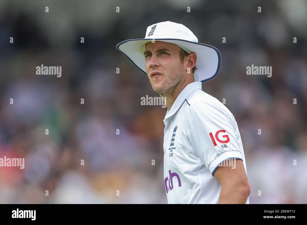 Stuart Broad of England durante il LV= Insurance Ashes Fifth test Series Day Four Match Inghilterra vs Australia al Kia Oval, Londra, Regno Unito, 30 luglio 2023 (foto di Mark Cosgrove/News Images) Foto Stock