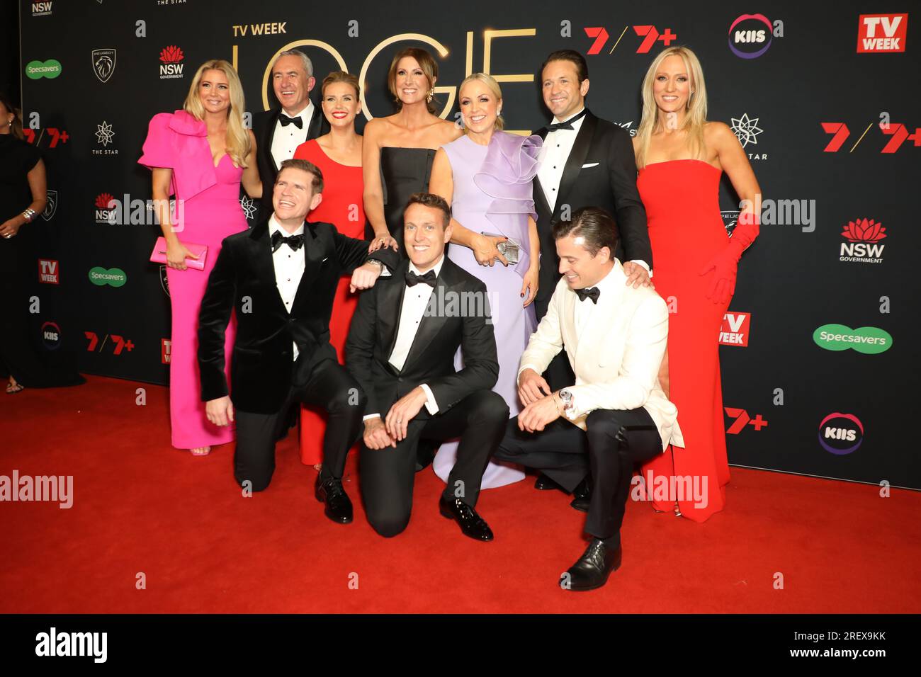 Sydney, Australia. 30 luglio 2023. Il team Sunrise (Katie Brown, Mark Beretta, Edwina Bartholomew, Natalie Barr, Matt Doran, Sally Bowrey, Sam Mac, Matt Shirvington, ecc.) arriva sul Red carpet per la SETTIMANA TV Logie Awards allo Star Sydney, 80 Pyrmont St Pyrmont. Crediti: Richard Milnes/Alamy Live News Foto Stock