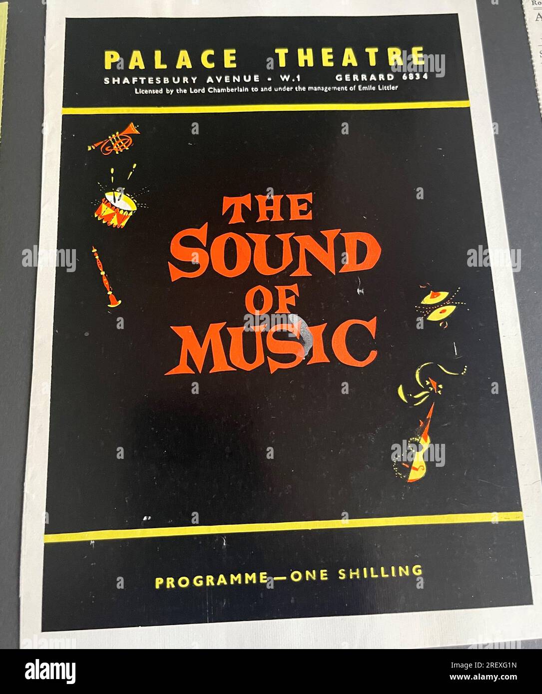 Volantino d'epoca per The Sound of Music al Palace Theatre, Shaftesbury Avenue, Londra, anni '1960 Foto Stock