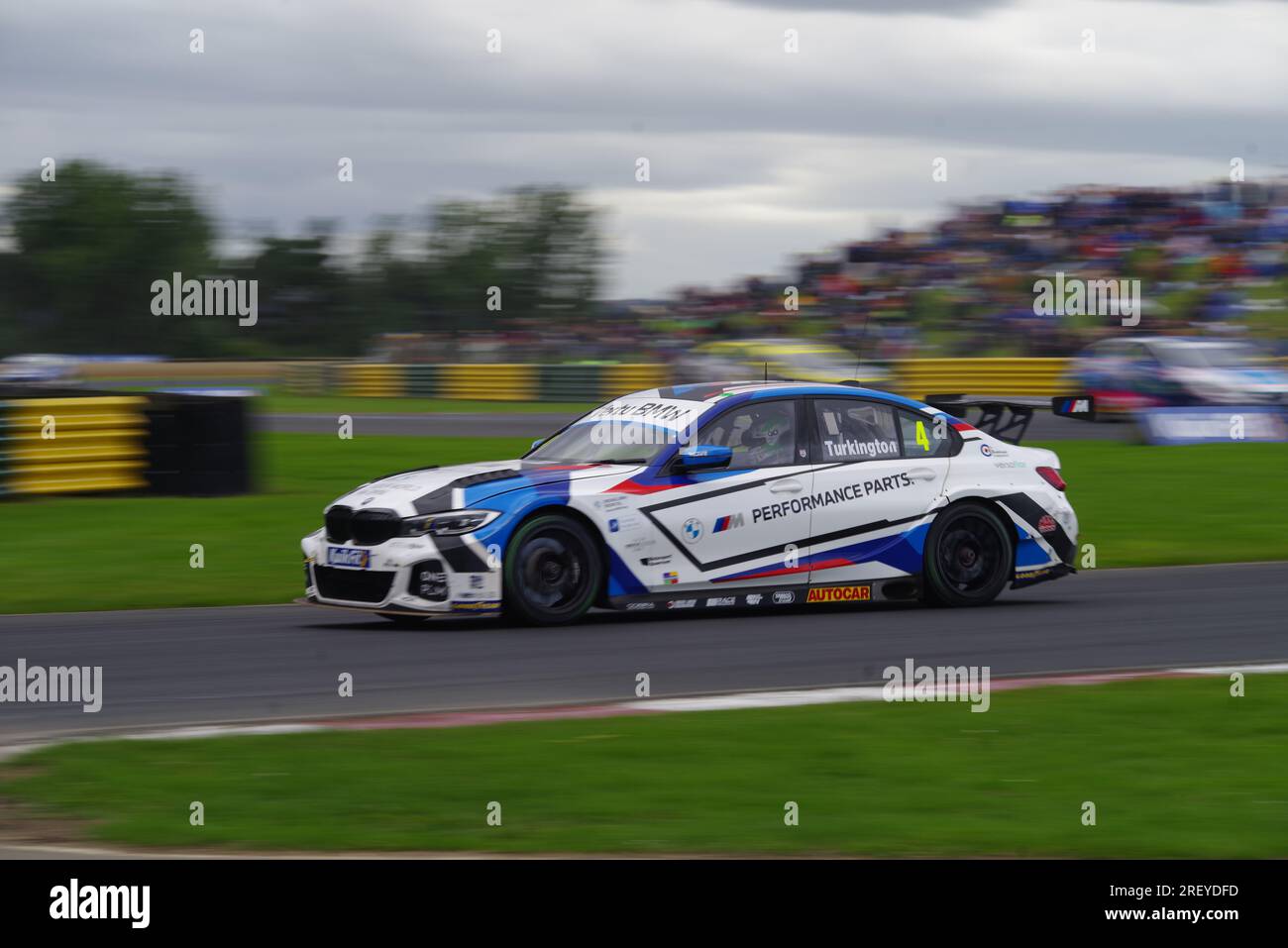 Dalton on Tees, 30 luglio 2023. Colin Turkington alla guida di una BMW 330i M Sport per il Team BMW durante il 18° round del British Touring Car Championship sul Croft Circuit. Crediti: Colin Edwards/Alamy Live News Foto Stock