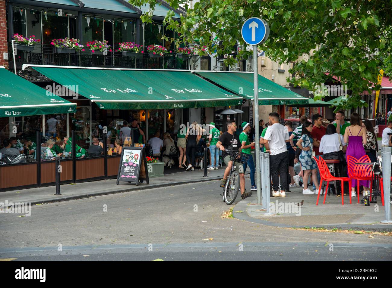 Tifosi di calcio a Limerick Irlanda ,11 giugno 2023 Foto Stock