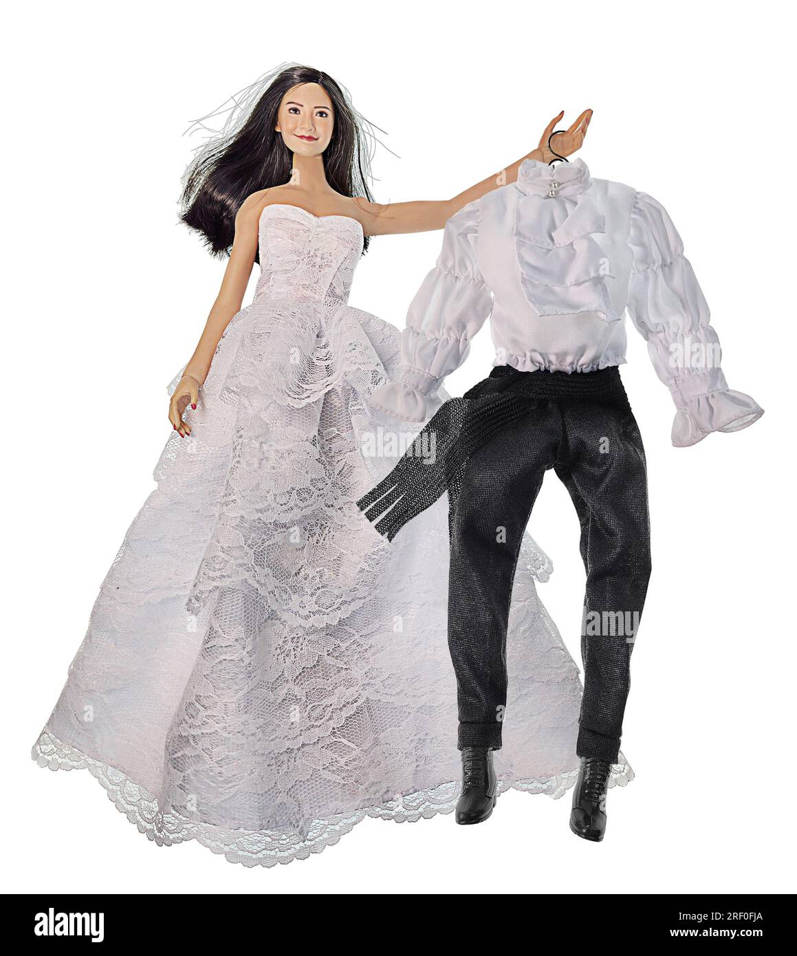 Abito da sposa e pirata per matrimoni non tradizionali Foto Stock