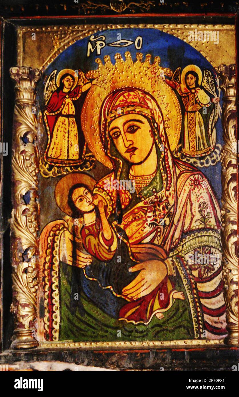 Contea di Neamt, Romania, 1999. Un'icona della Madonna infermieristica del XVIII secolo, dipinta su legno, esposta al Monastero di Varatec. Foto Stock