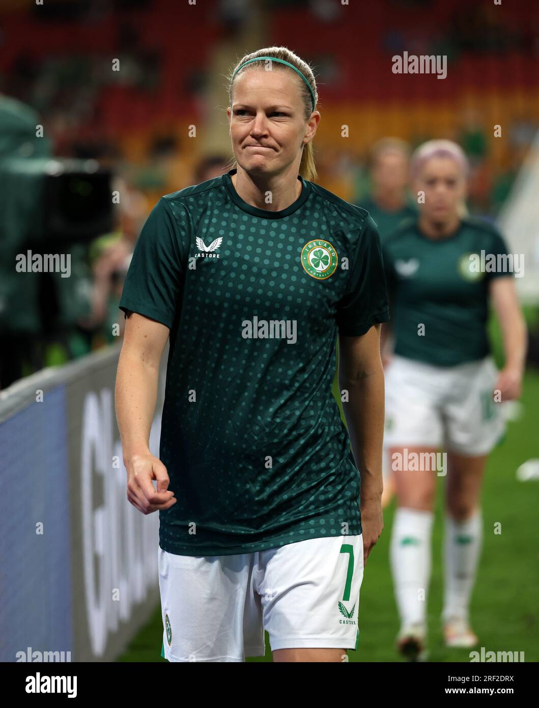 Diane Caldwell, Repubblica d'Irlanda, si riscalda prima della Coppa del mondo femminile FIFA 2023, partita del gruppo B allo Stadio di Brisbane, Brisbane. Data immagine: Lunedì 31 luglio 2023. Foto Stock