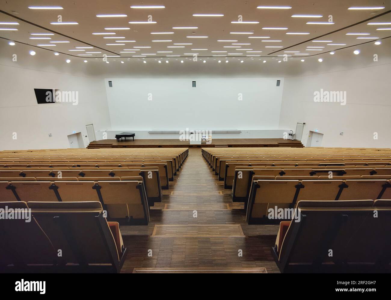 Audimax nel nuovo Augusteum, edificio principale dell'Università di Lipsia, Germania, Sassonia, Lipsia Foto Stock