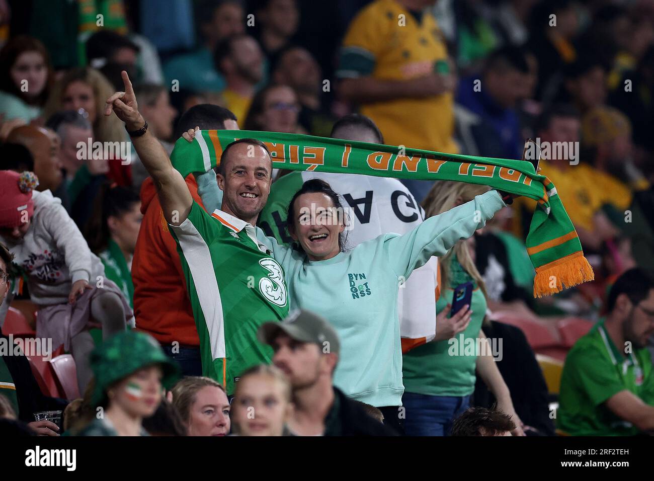 Brisbane, Australia. 31 luglio 2023. Tifosi irlandesi durante la partita del gruppo B della Coppa del mondo femminile FIFA 2023 Irlanda donne vs Nigeria donne al Suncorp Stadium, Brisbane, Australia, 31 luglio 2023 (foto di Patrick Hoelscher/News Images) a Brisbane, Australia il 31/7/2023. (Foto di Patrick Hoelscher/News Images/Sipa USA) credito: SIPA USA/Alamy Live News Foto Stock