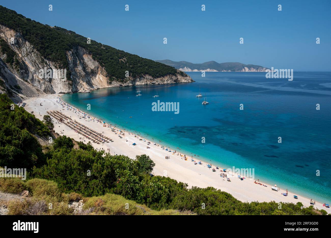 Spiaggia di Myrtos famosa in tutto il mondo a Cefalonia Foto Stock