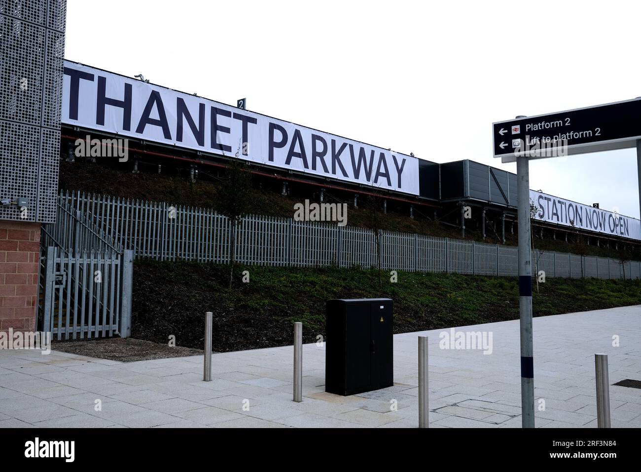stazione ferroviaria thanet parkway, appena aperta, isola di thanet, east kent, regno unito, luglio 31 2023 Foto Stock