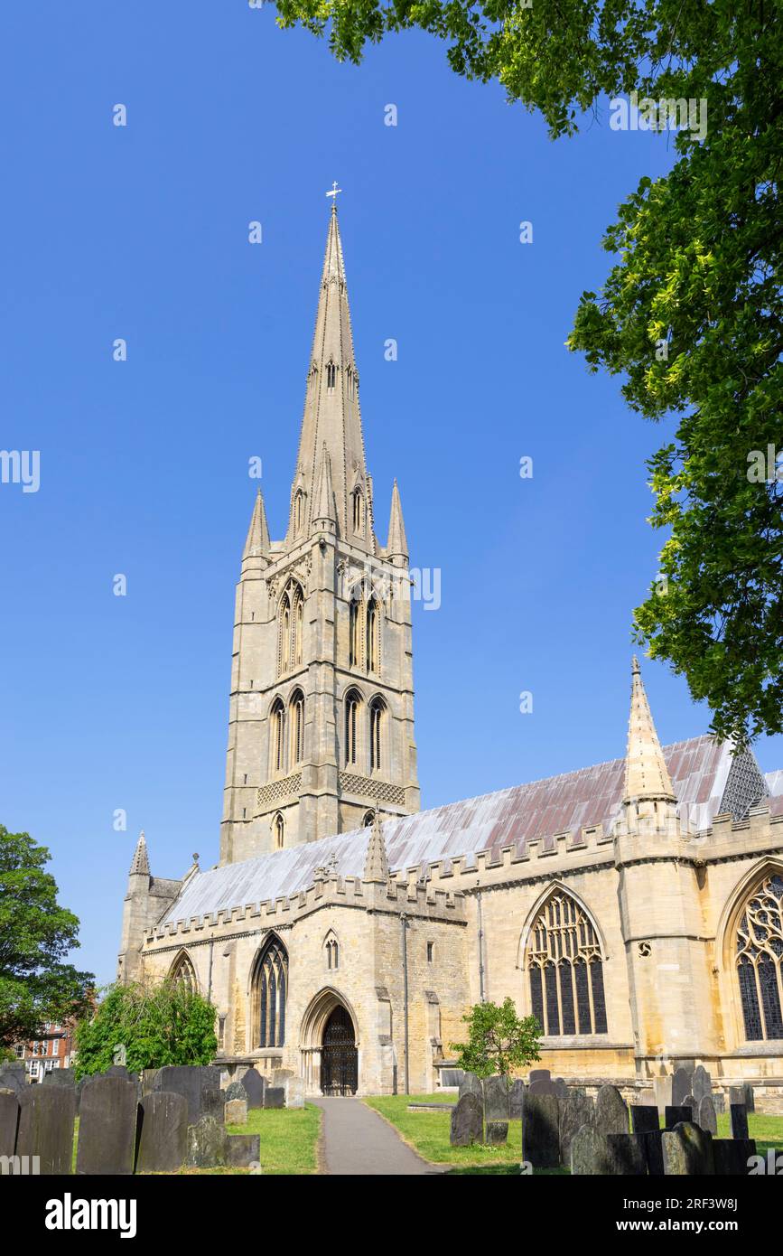 Chiesa di Grantham St Wulfram con guglia di chiesa Grantham South Kesteven Lincolnshire Inghilterra Regno Unito GB Europa Foto Stock