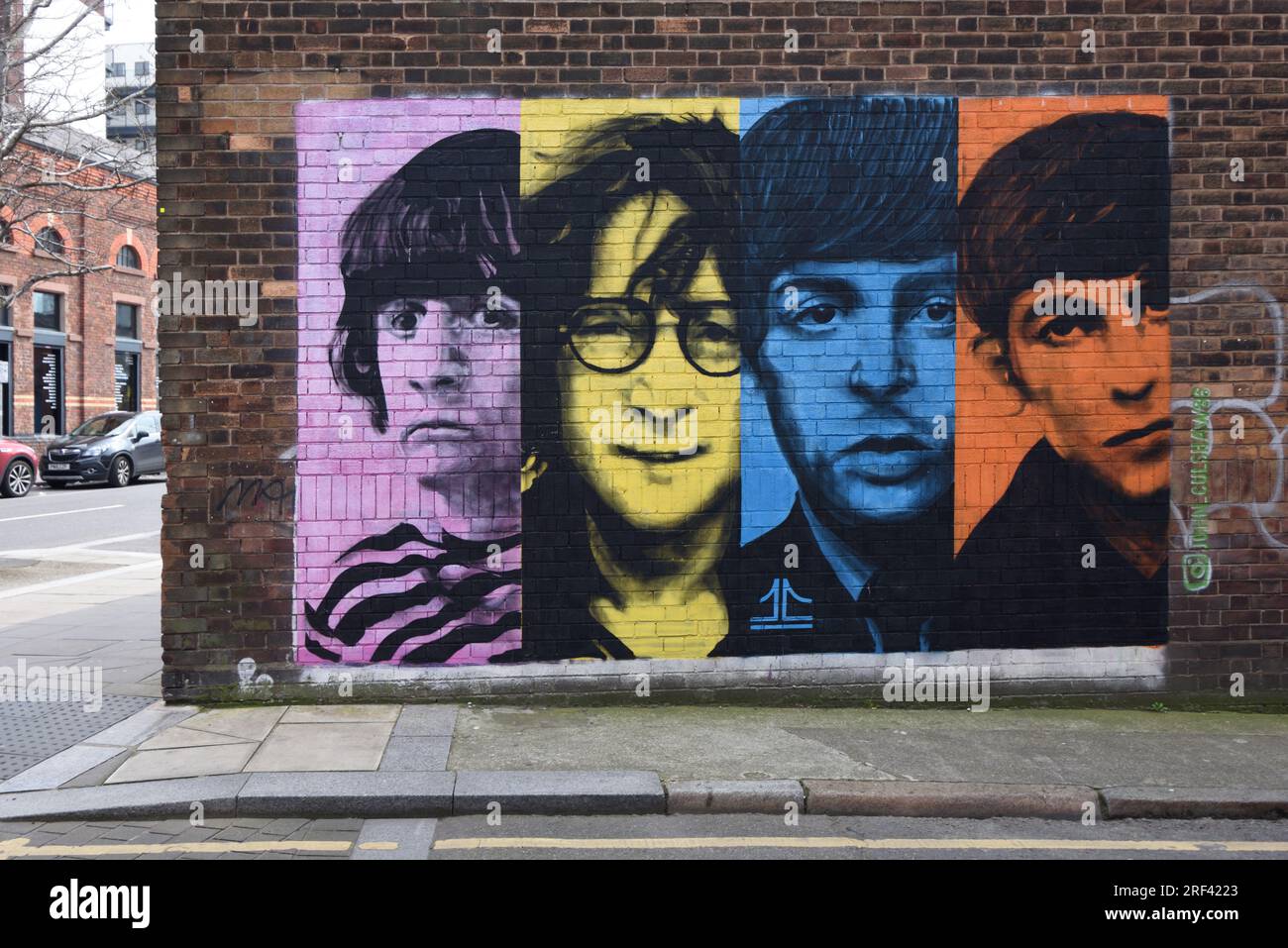 Ritratto o ritratti dei Fab Four del Beatles Pop Group Wall Painting o murale nel Baltic Triangle Liverpool Inghilterra Regno Unito Foto Stock