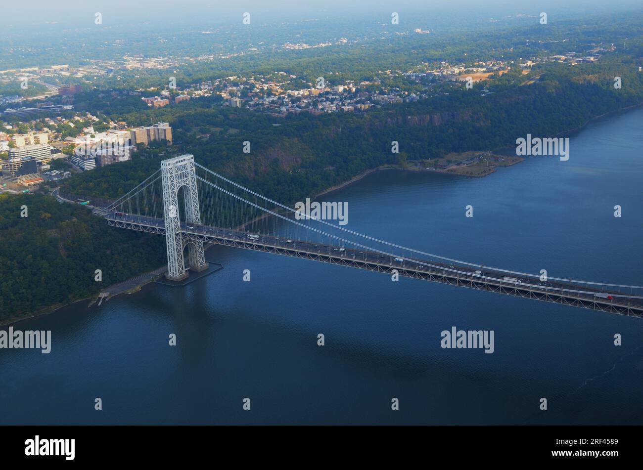 Vista aerea del George Washington Bridge e del fiume Hudson Foto Stock