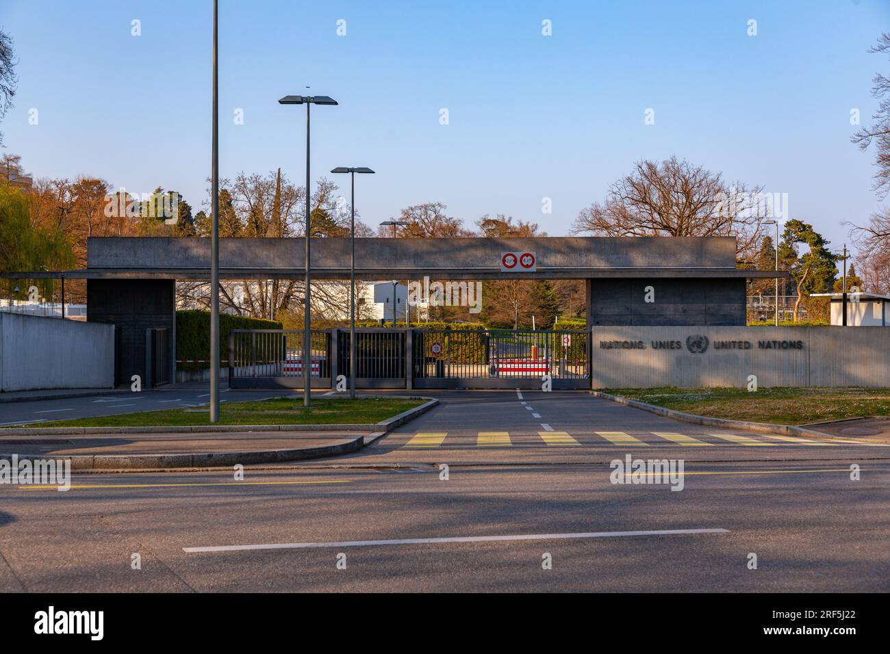 Ginevra, Svizzera - 25 marzo 2022: L'Ufficio delle Nazioni Unite a Ginevra, ospitato nello storico Palais des Nations, è il secondo centro delle Nazioni Unite per grandezza Foto Stock
