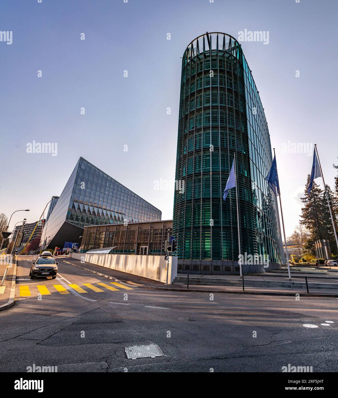 Ginevra, Svizzera - 25 marzo 2022: Edificio dell'Organizzazione meteorologica Mondiale a Ginevra, Svizzera. Foto Stock