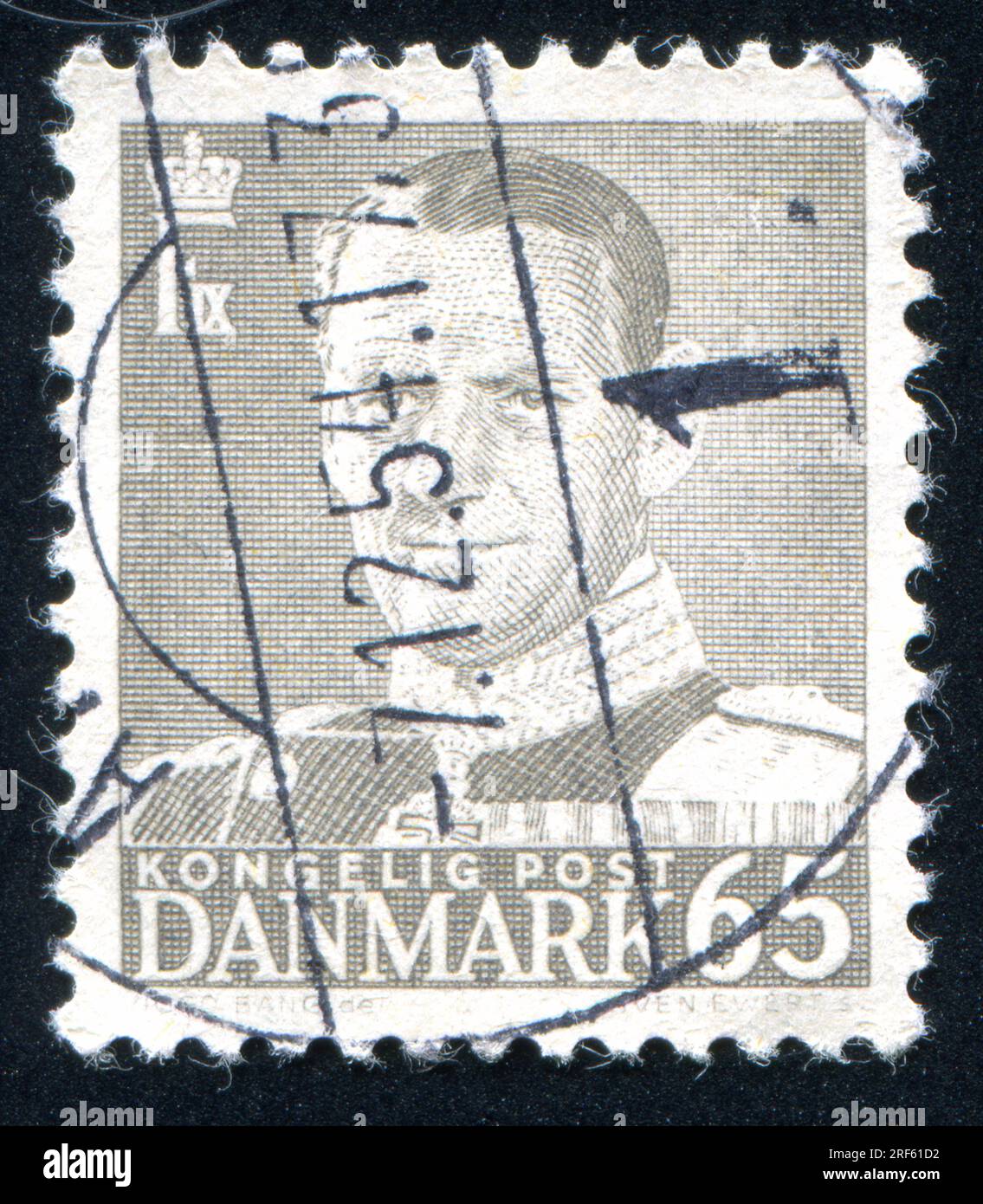 DANIMARCA - CIRCA 1948: Timbro stampato dalla Danimarca, mostra Frederik IX, circa 1948 Foto Stock