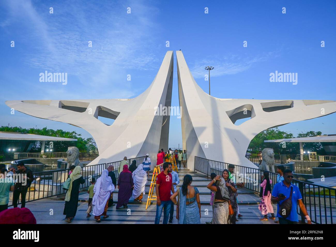 Chennai, India - 14 luglio 2023: Luogo di sepoltura e memoriale di Jayalalithaa. Il monumento costruito sulla spiaggia Marina di Chennai, Tamil Nadu, India. Foto Stock