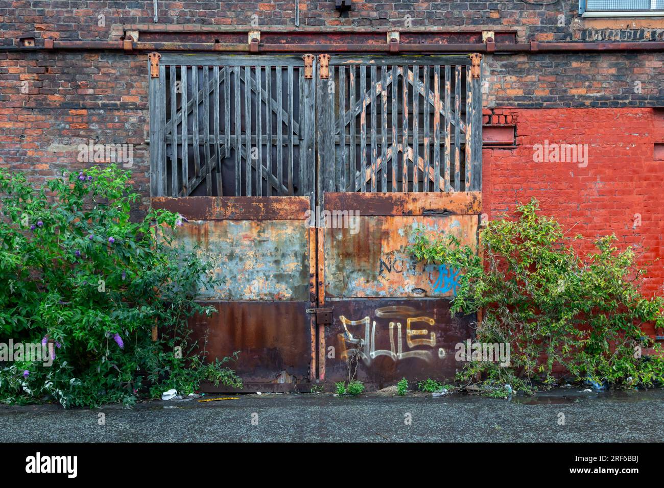 Decadimento industriale a Liverpool, Regno Unito Foto Stock