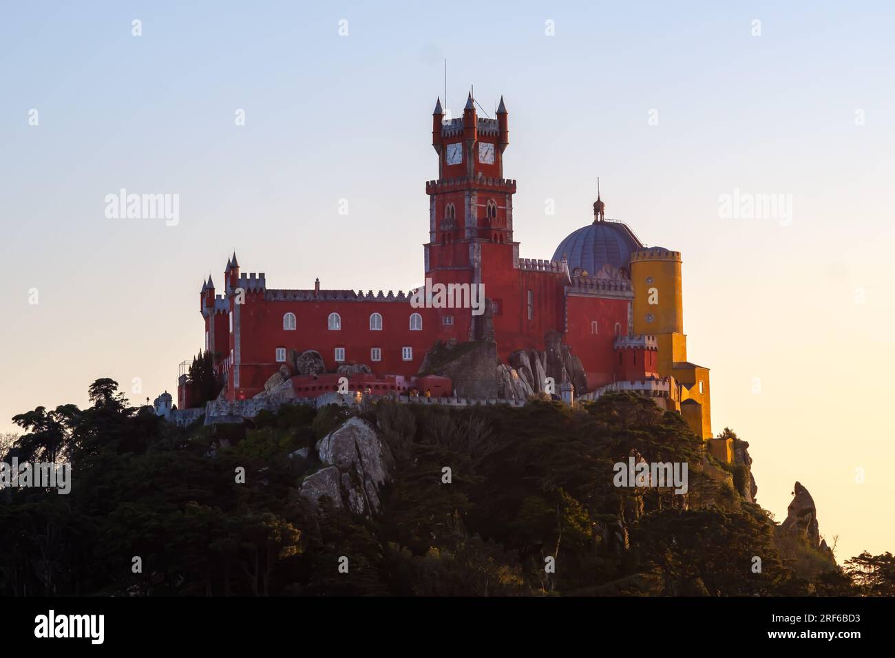 Sintra, Portogallo - 5 gennaio 2020: Il palazzo pena nel comune di Sintra in Portogallo Foto Stock