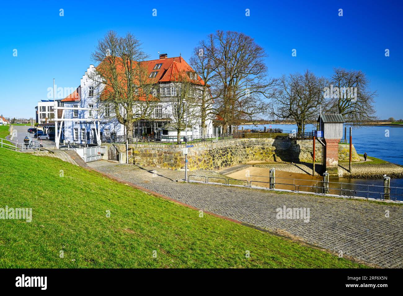 Zollenspieker Fährhaus a Kirchwerder, Amburgo, Germania Foto Stock