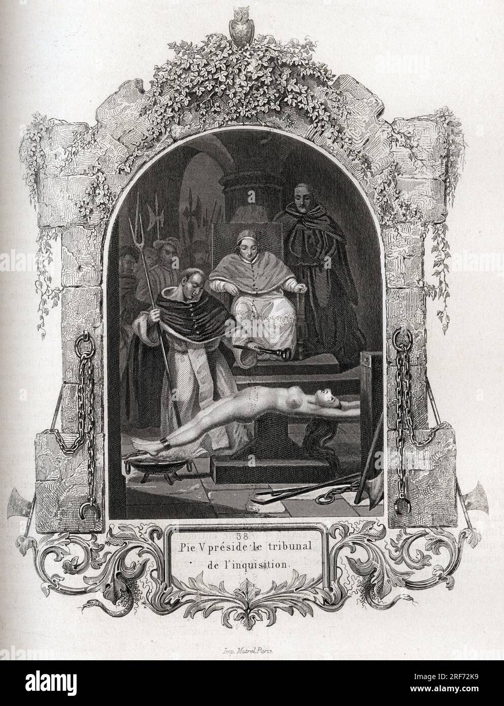 Pie V (Pio ou Pio) (1504-1572) preside le tribunal de l'Inquisition. Gravure pour illustrer Histoire des papes par Maurice Lachatre (1814-1900), librairie du progres, Parigi. Foto Stock