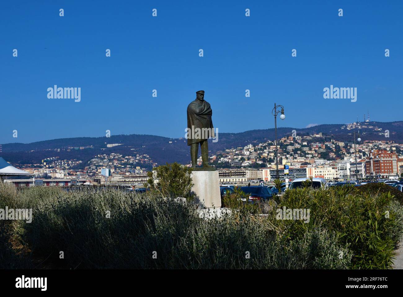 Trieste, Italia - 5 marzo 2023: Statua di Nazario Sauro nella città di Trieste in Friuli Venezia Giulia Foto Stock