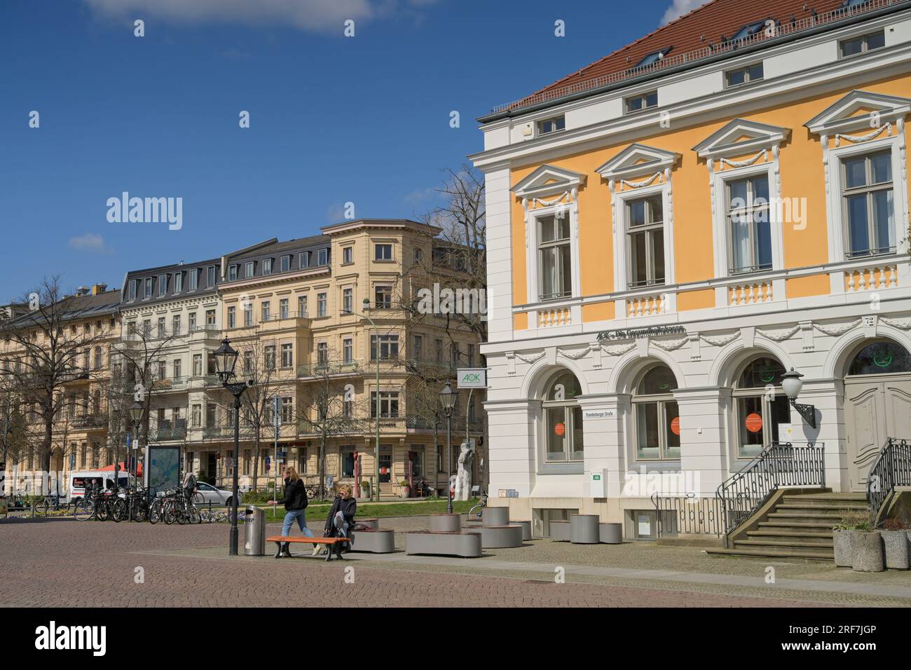 Altbauten, Am Brandenburger Tor, Luisenplatz, Brandenburger Straße, Potsdam, Brandeburgo, Germania Foto Stock