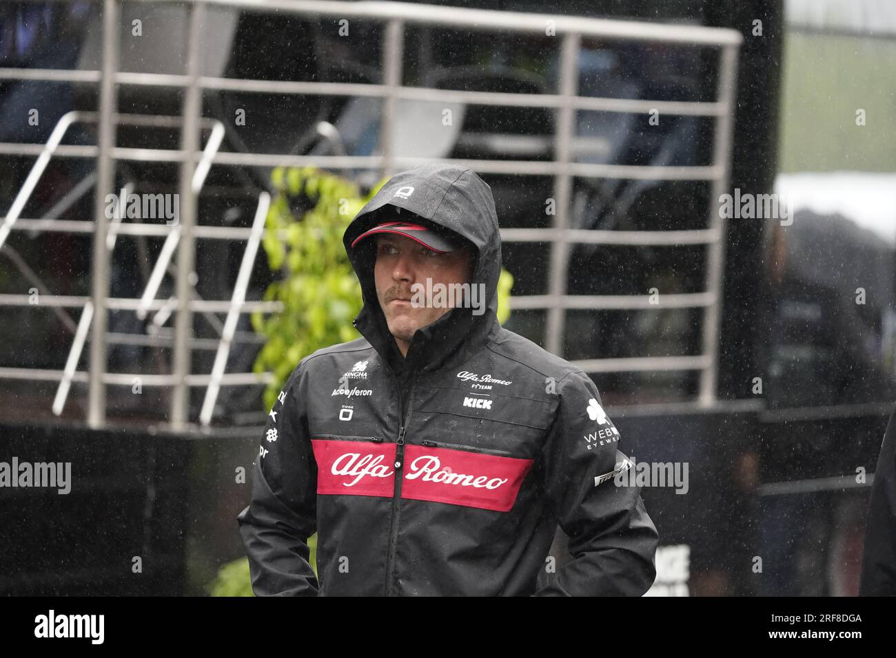 Valtteri Bottas finlandese alla guida della (77) Alfa Romeo F1 Team Orlen C43 Ferrari durante il Gran Premio del Belgio 2023 di Formula 1 MSC Cruises il 30 luglio 2023 a Francorchamps, in Belgio. Foto Stock