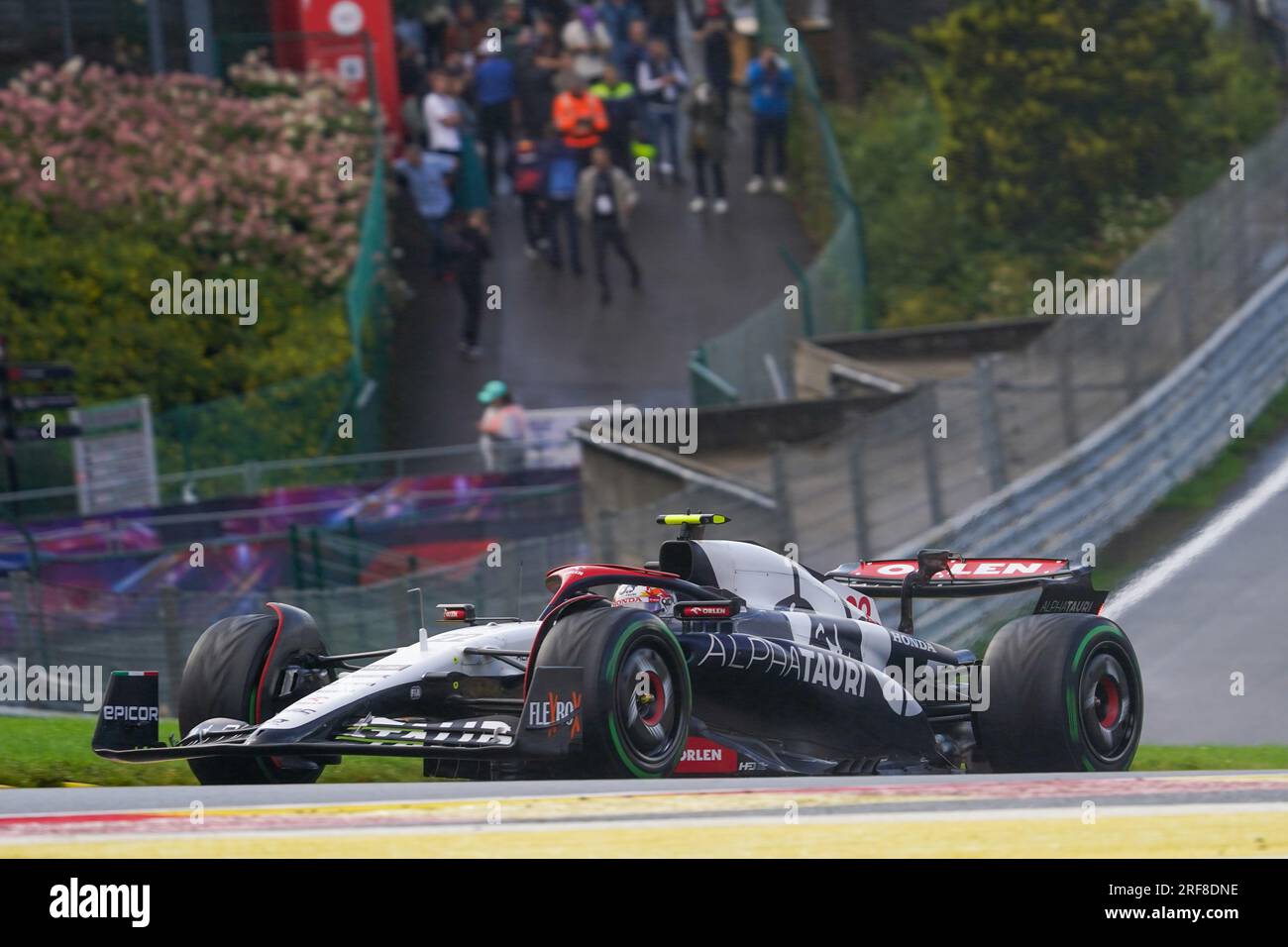 Yuki Tsunoda del Giappone alla guida della (22) Scuderia AlphaTauri AT04 Honda RBPT durante il Gran Premio del Belgio di Formula 1 MSC Cruises 2023 il 30 luglio 2023 a Francorchamps, in Belgio. Foto Stock