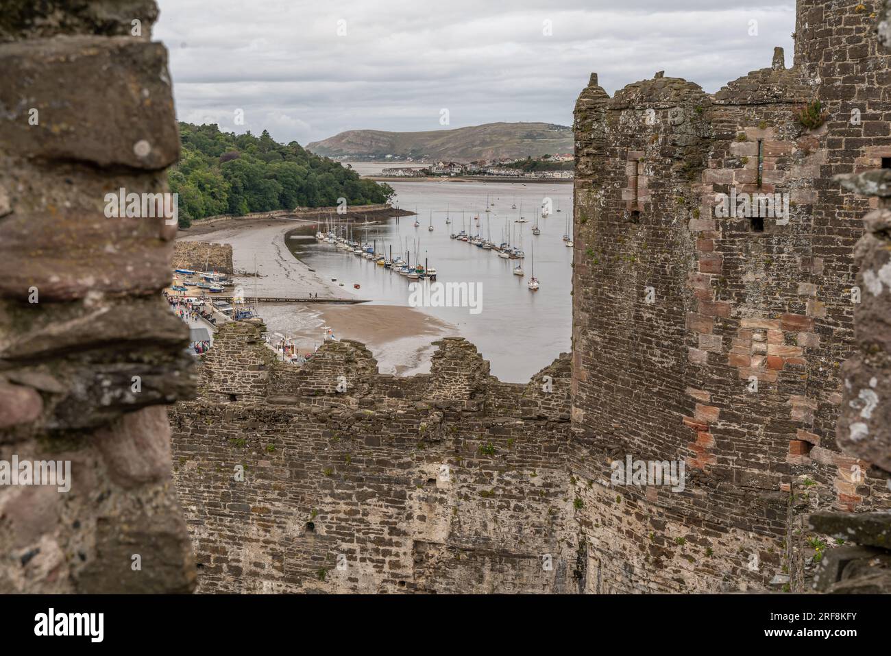 Vista dal castello di Conwy nel Galles Foto Stock