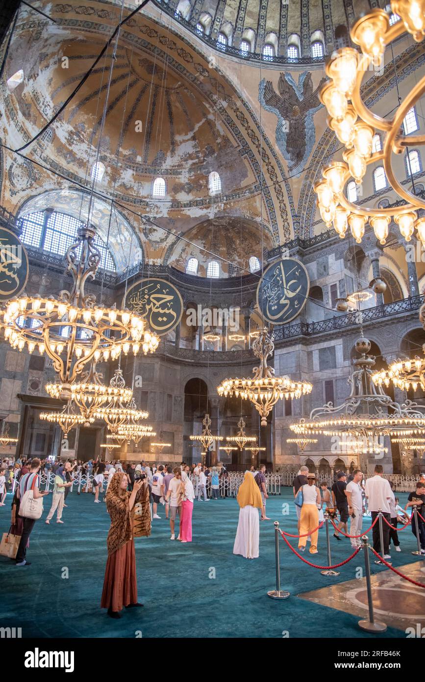 Vista interna della Moschea di Santa Sofia a Istanbul, Turchia. Foto Stock