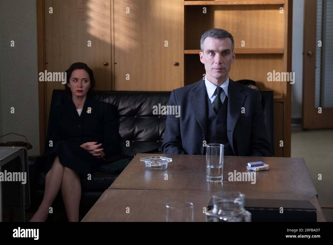 OPPENHEIMER (2023) EMILY BLUNT CILLIAN MURPHY CHRISTOPHER NOLAN (DR) UNIVERSAL PICTURES/MOVIESTORE COLLECTION Foto Stock