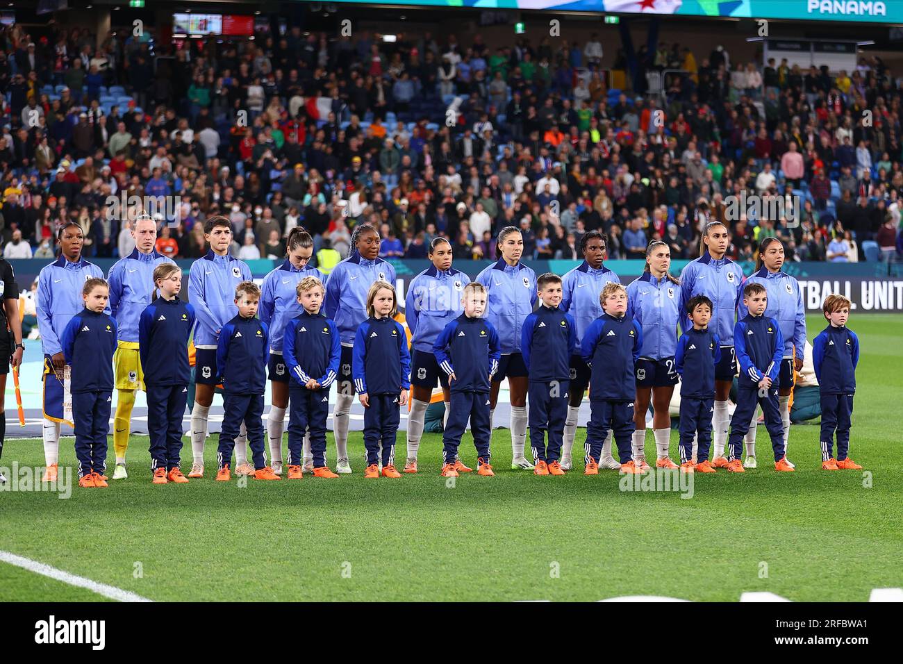 2 agosto 2023; Sydney Football Stadium, Sydney, NSW, Australia: FIFA Women's World Cup Group F Football, Panama vs Francia; Francia durante il loro inno nazionale Foto Stock