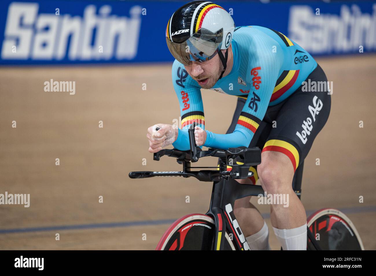 Glasgow, Regno Unito. 2 agosto 2023. Il belga Niels Verschaeren raffigurato in azione durante l'evento di qualificazione individuale maschile C5 a Glasgow, Scozia, parte dei Campionati del mondo di ciclismo UCI, mercoledì 02 agosto 2023. UCI organizza i mondi con tutte le discipline ciclistiche, ciclismo su strada, ciclismo al chiuso, mountain bike, corse BMX, Paracycling su strada e paracycling al coperto, a Glasgow dal 05 al 13 agosto. BELGA PHOTO DAVID PINTENS Credit: Belga News Agency/Alamy Live News Foto Stock