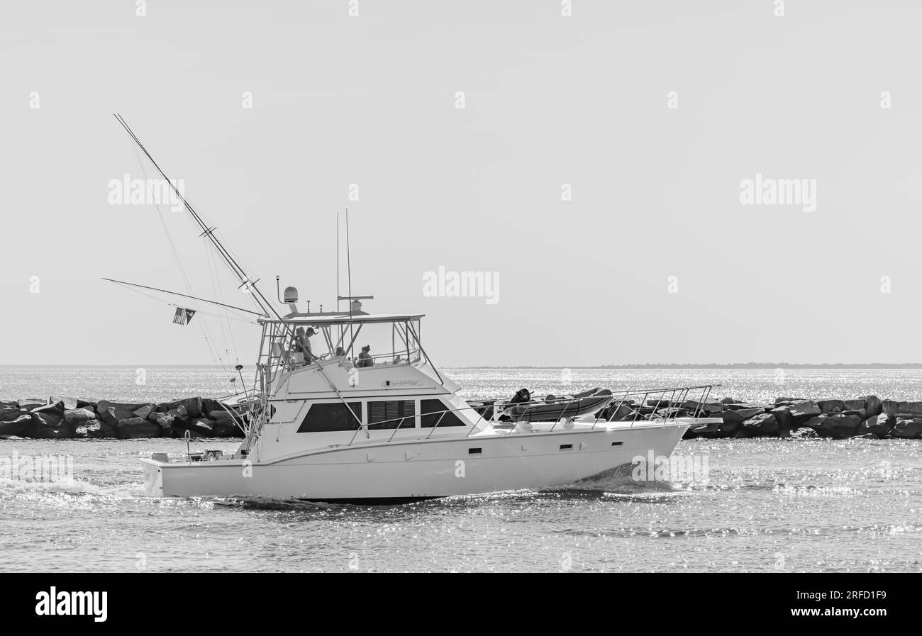 Yacht a motore Azure Bay con partenza da Montauk Foto Stock