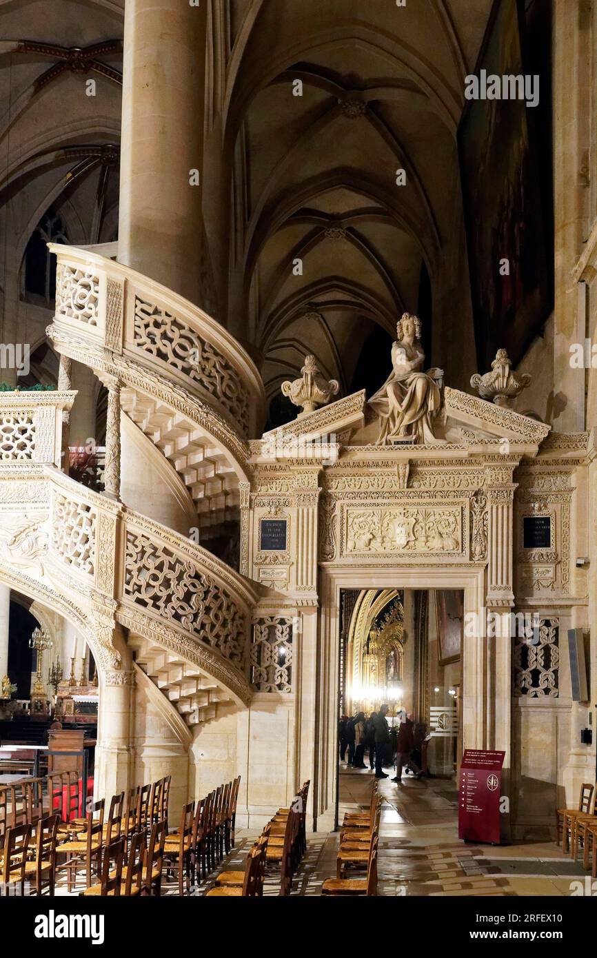 Francia, Parigi, Place de la Montagne Sainte Genevieve, chiesa di Saint Etienne du Mont, la JUBE, rinascita gotica fiammeggiante Foto Stock